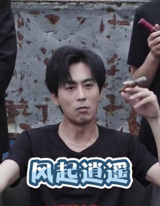 最美伪娘小灿