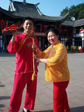 龙之战争迅雷下载